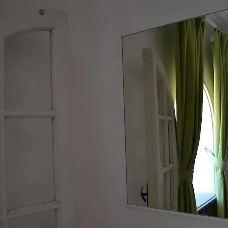 Casa Rosada Ischia - Vista Mare Con Jacuzzi וילה