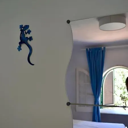 Casa Rosada Ischia - Vista Mare Con Jacuzzi וילה Forio di Ischia